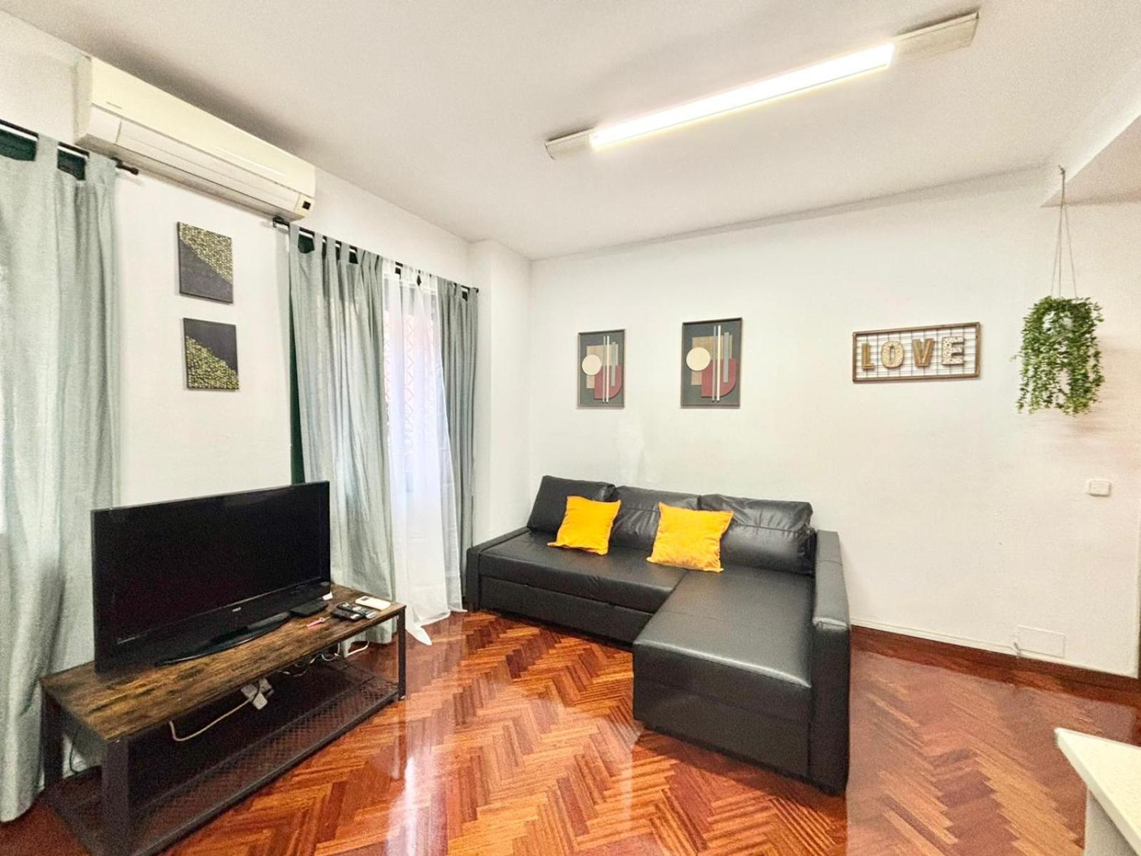 Centro Atocha Mendez Alvaro Madrid Ngoại thất bức ảnh